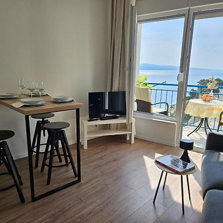 לוקבה Caleta Seaview Suites II - Pool & Jacuzzi מראה חיצוני תמונה