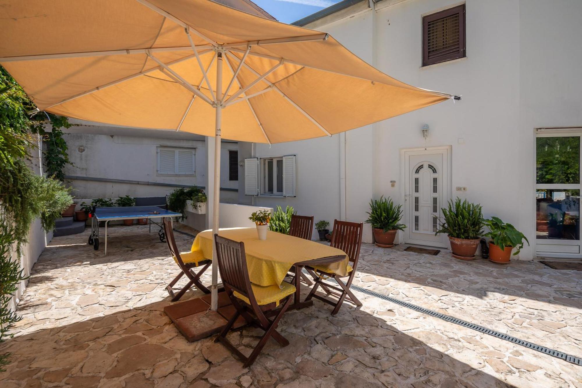לוקבה Caleta Seaview Suites II - Pool & Jacuzzi מראה חיצוני תמונה